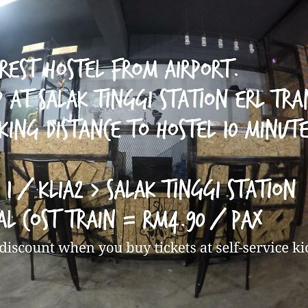 The Bunk Backpackers Hostel By Fleur Sepang Exterior photo